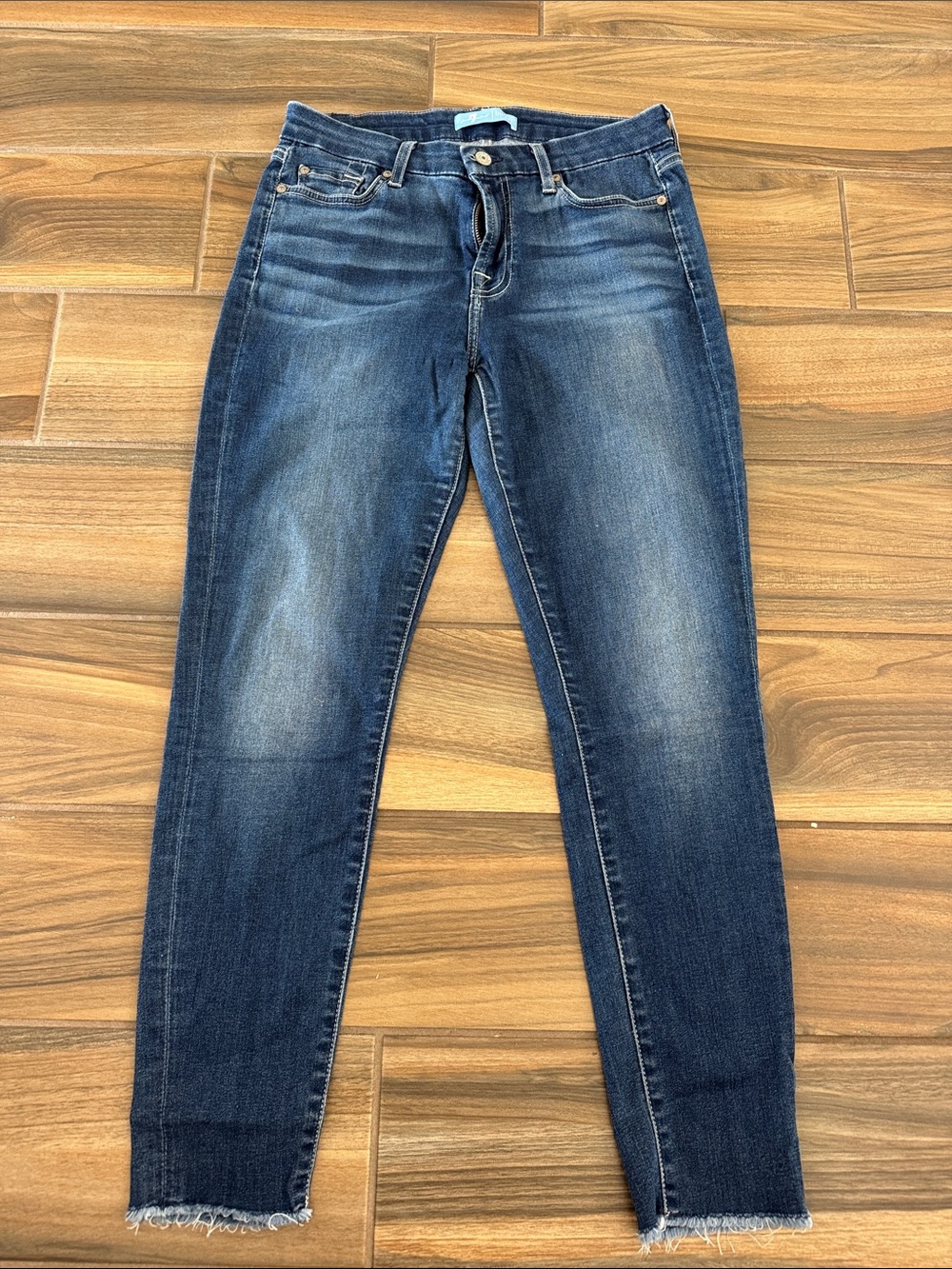 EUC 7 for all Mankind jeans, size 29